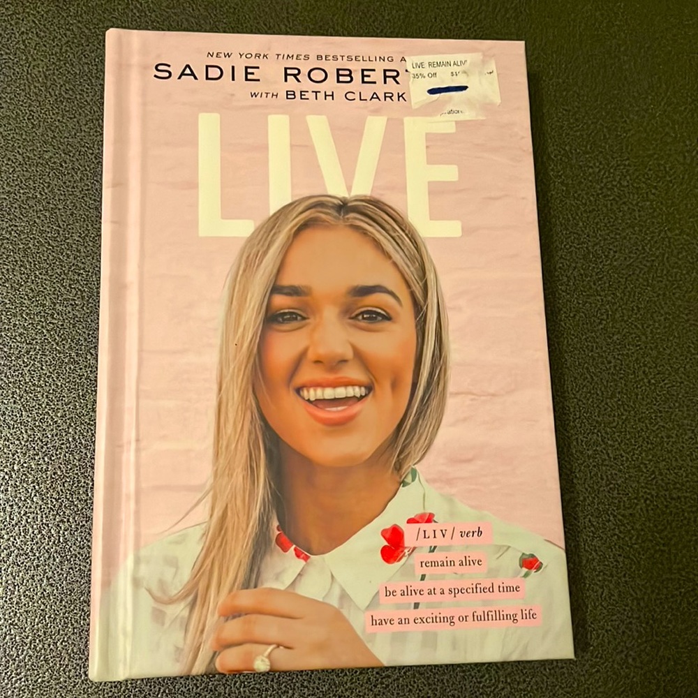 Sadie Robertson Book